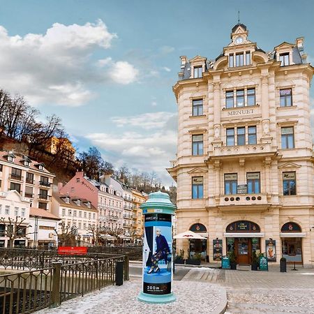 Apartments Menuet Karlovy Vary Ngoại thất bức ảnh